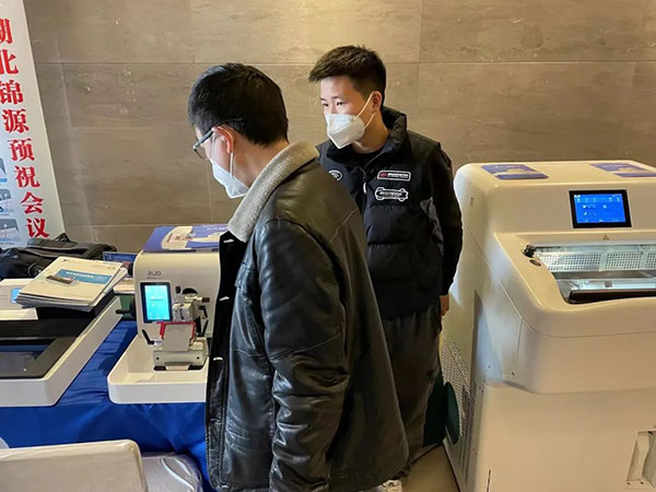 同时，不少病理专家在咨询k8凯发石蜡切片机及冷冻切片机后，对k8凯发提出殷切的期盼：希望k8凯发更多地参加区域性病理会议，让更多的病理工作者了解k8凯发品牌，助力万千病理工作者得到高质量的病理切片。