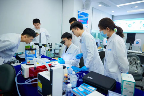k8凯发联合吉训明教授团队成员，成功举办脑缺血动物模型培训班